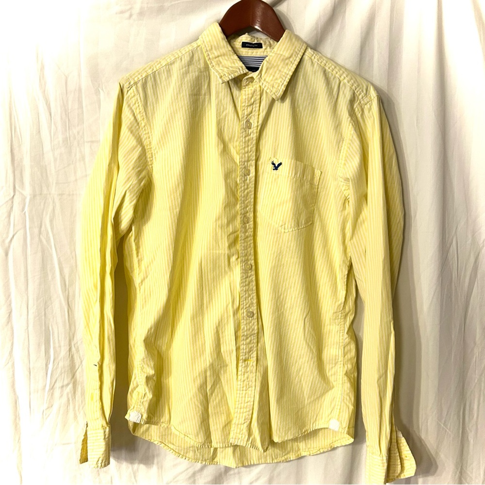 American Eagle Men's Yellow Button Up Long Sleeve Pin Striped Shirt